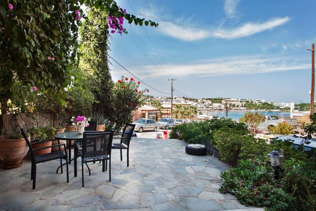 Lenico Beachfront Suites Агия-Пелагия  Экстерьер фото